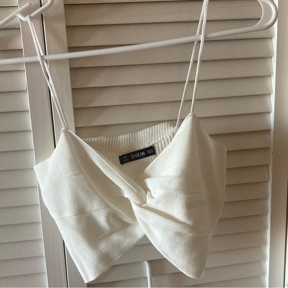 Two Crop Tops - Picture 5 of 7